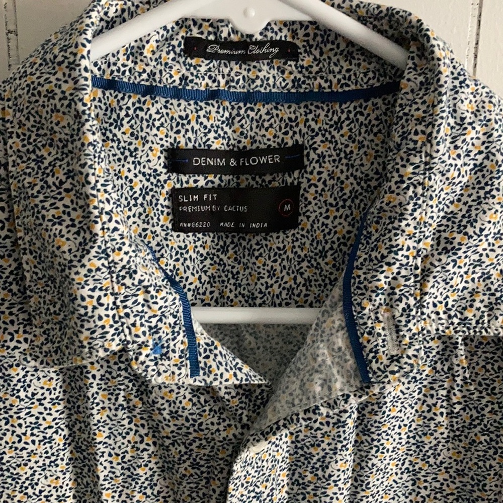 Short sleeve button down shirt
